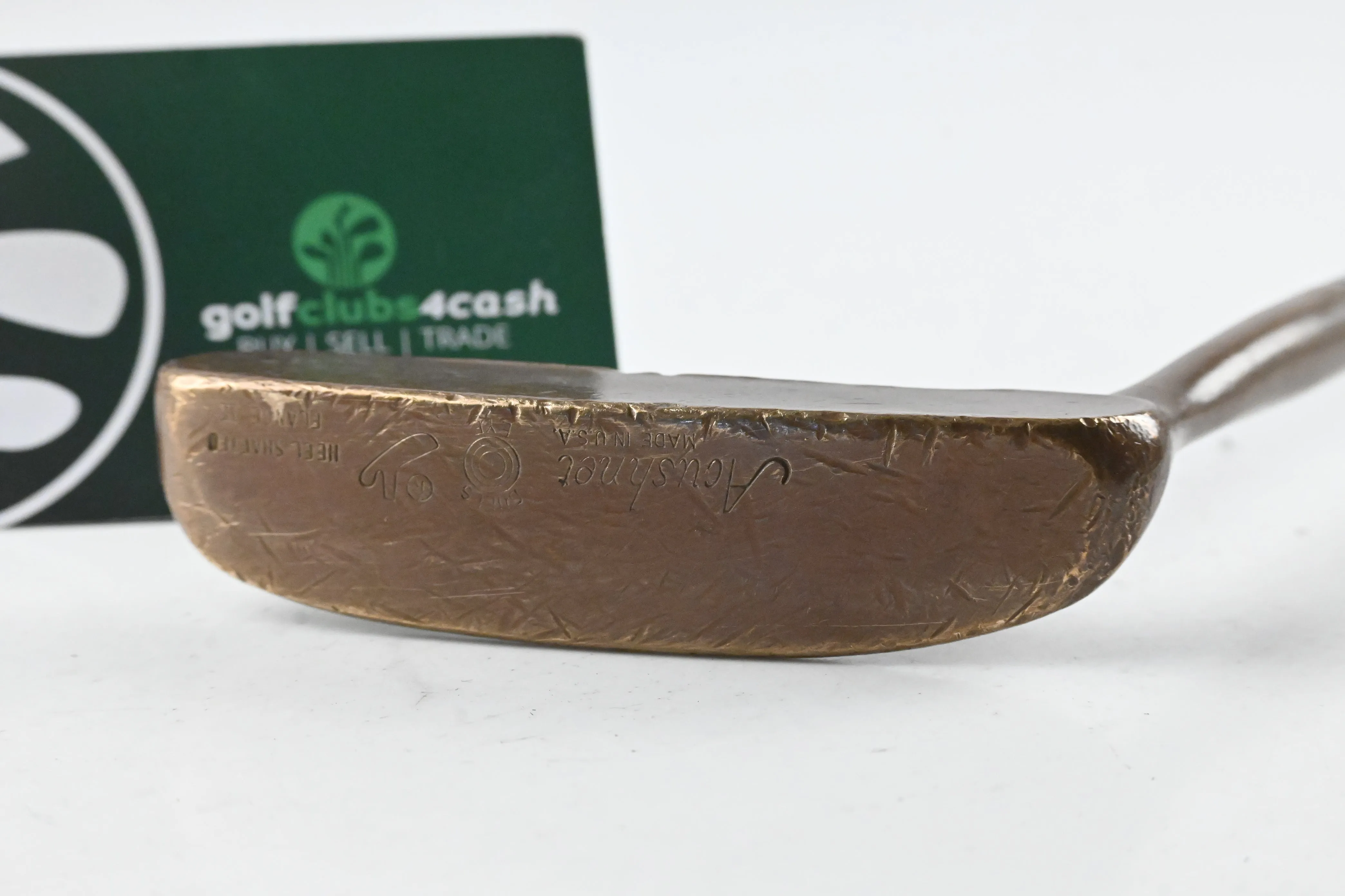 Acushnet Bull Eye Putter / 36 Inch