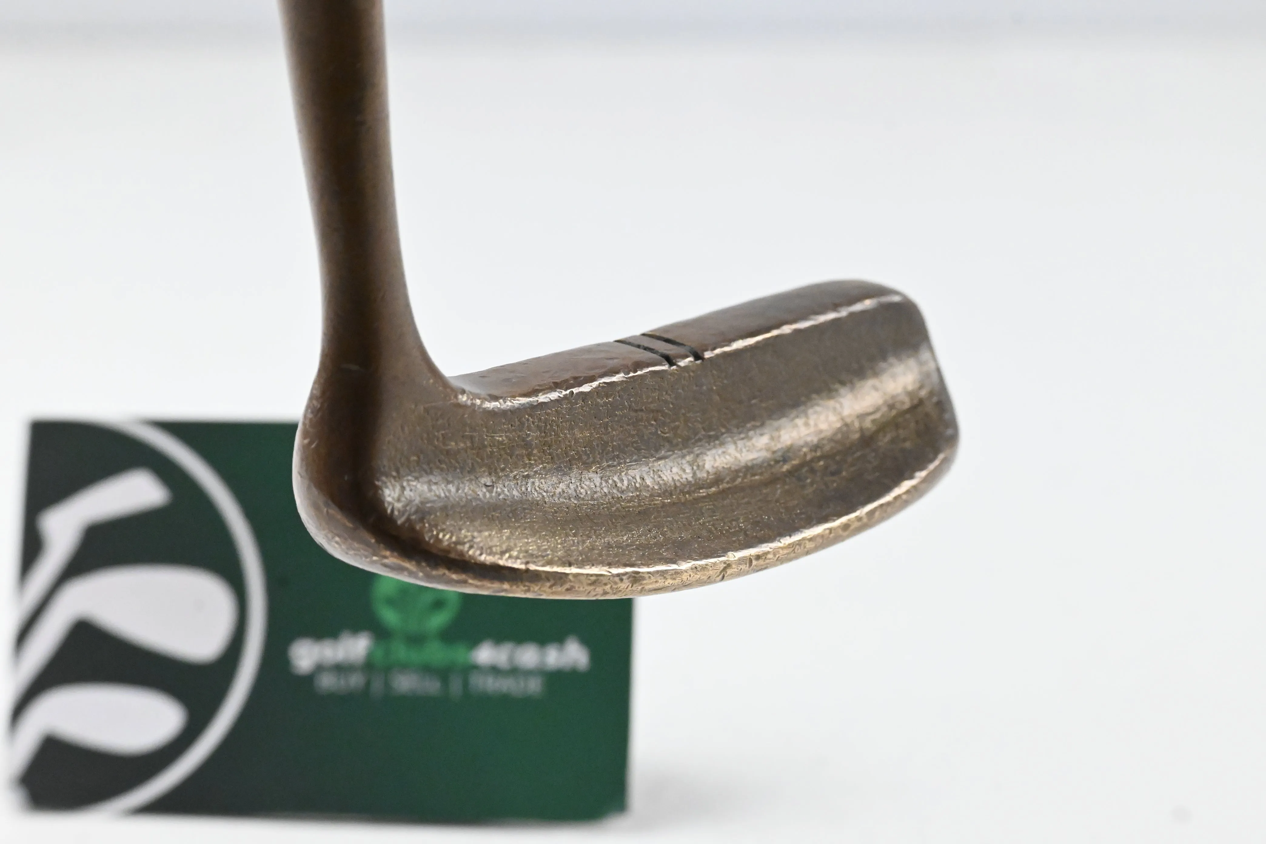 Acushnet Bull Eye Putter / 36 Inch