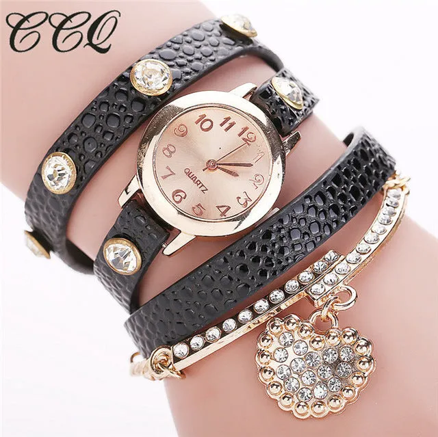 CCQ Fashion Heart Pendant Watch Casual Women Bracelet Watches Quartz Watch Relogio Feminino 713