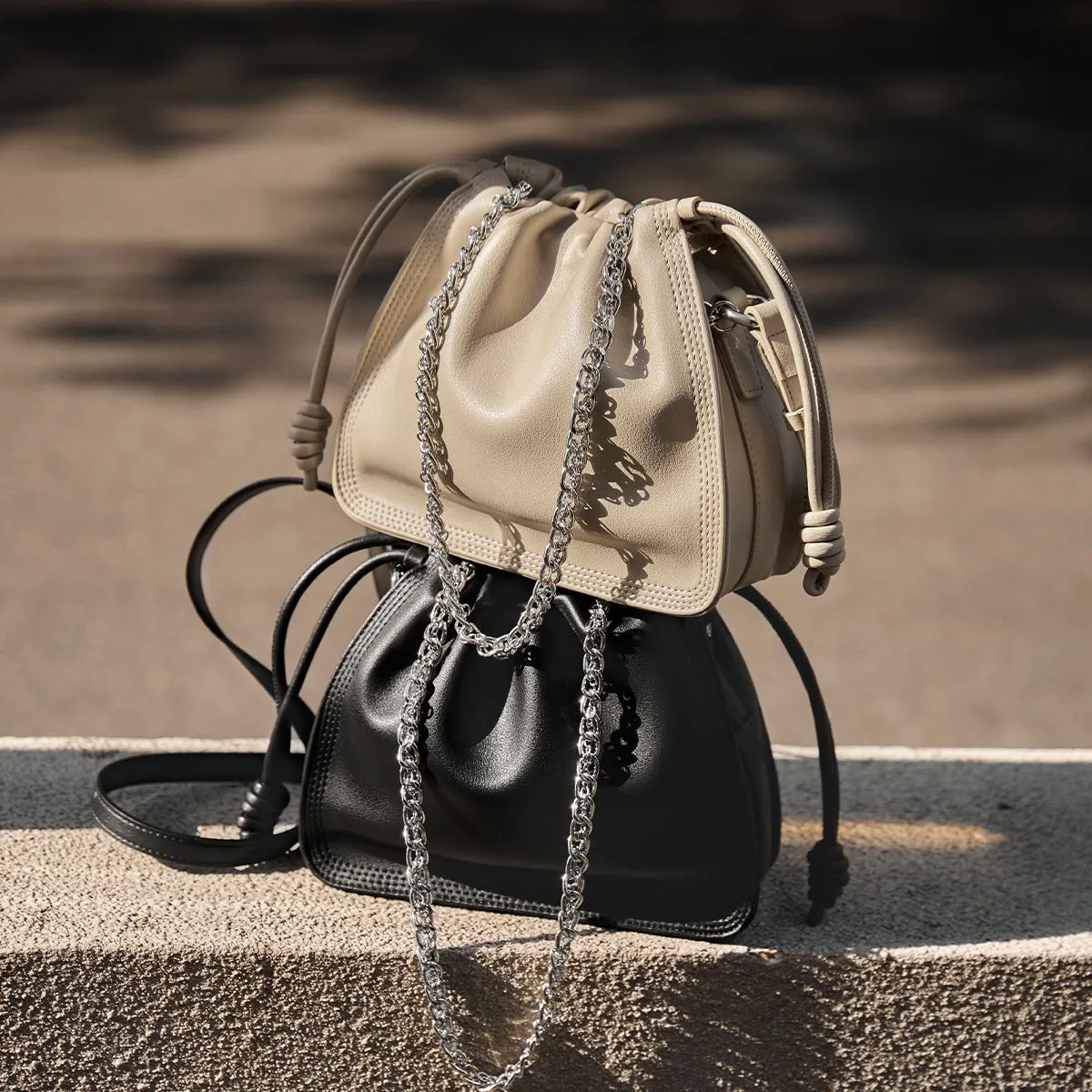 Chain Strap Drawstring Leather Bucket Bag