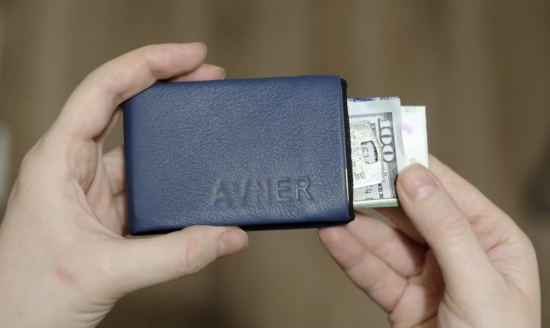 NeroWallet - The Best Minimalist Wallet for Men Who Demand Quality -  RFID protection 4  1