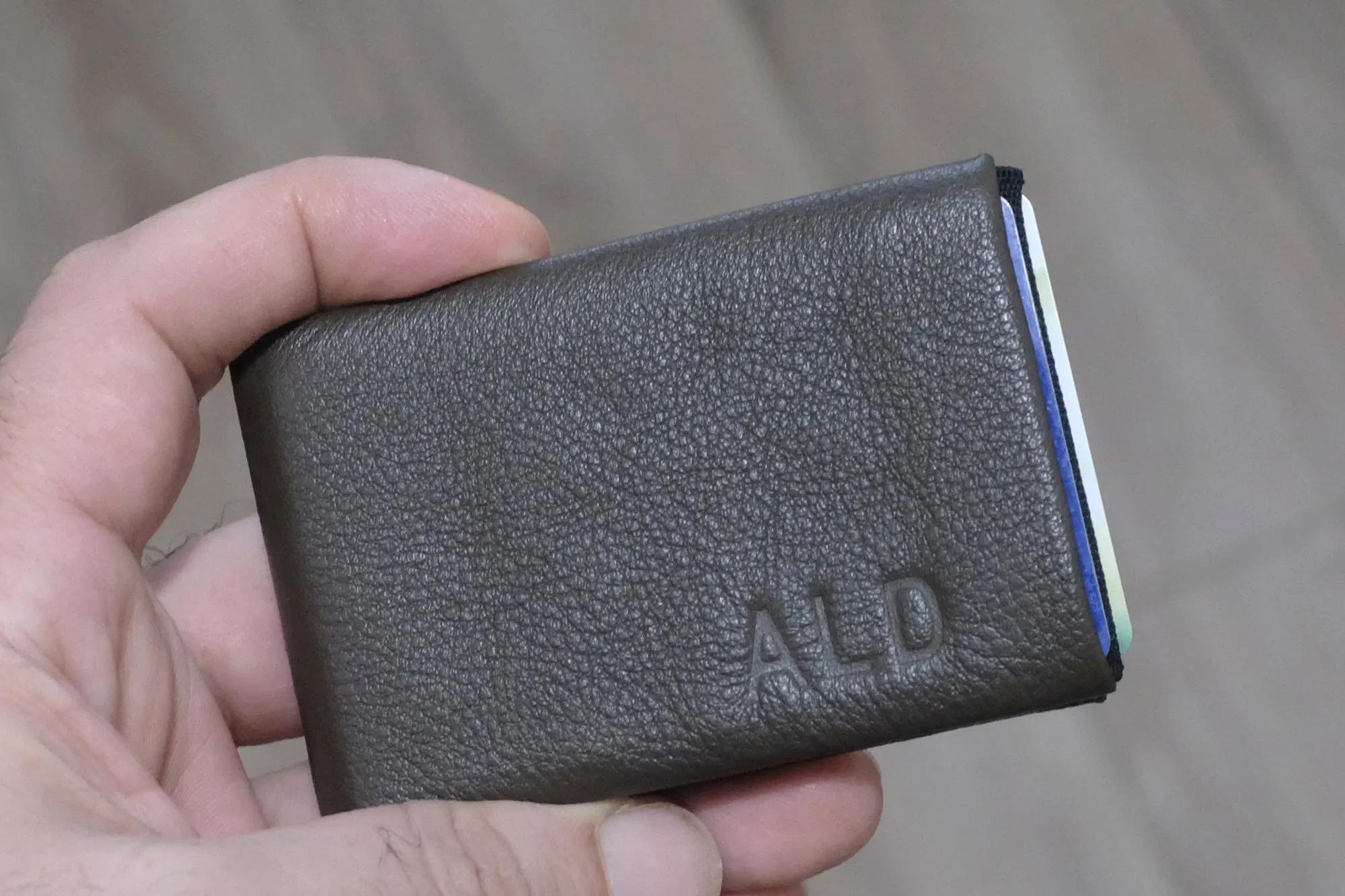 NeroWallet - The Best Minimalist Wallet for Men Who Demand Quality -  RFID protection 4  1