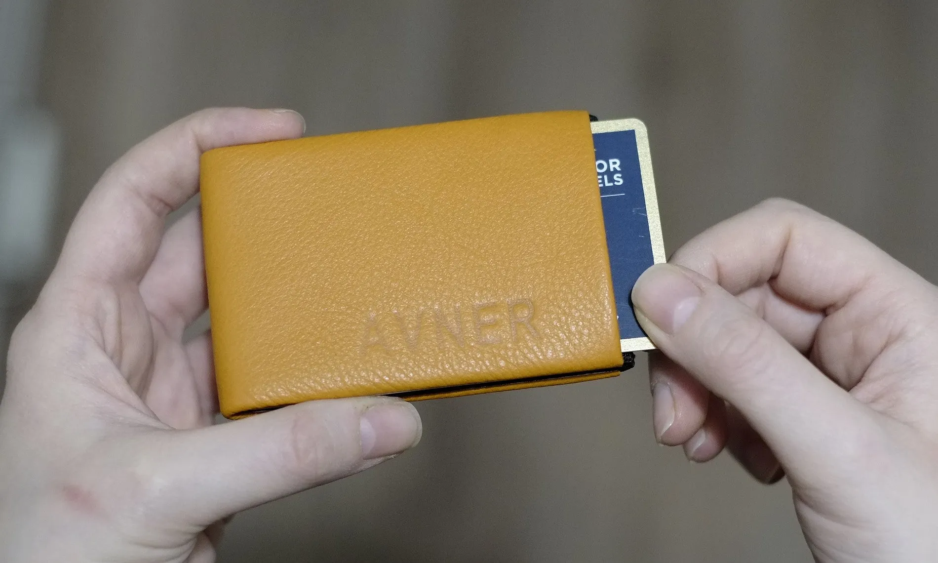 Slim and Stylish: Mens Wallets - Minimalist Wallet Collection - RFID protection 3  2