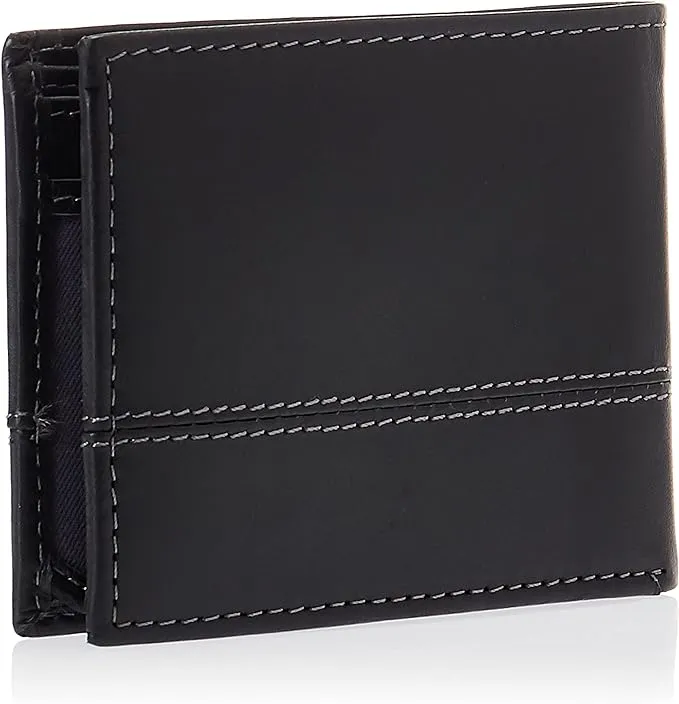 Timberland Men's Leather Passcase Trifold Wallet Hybrid